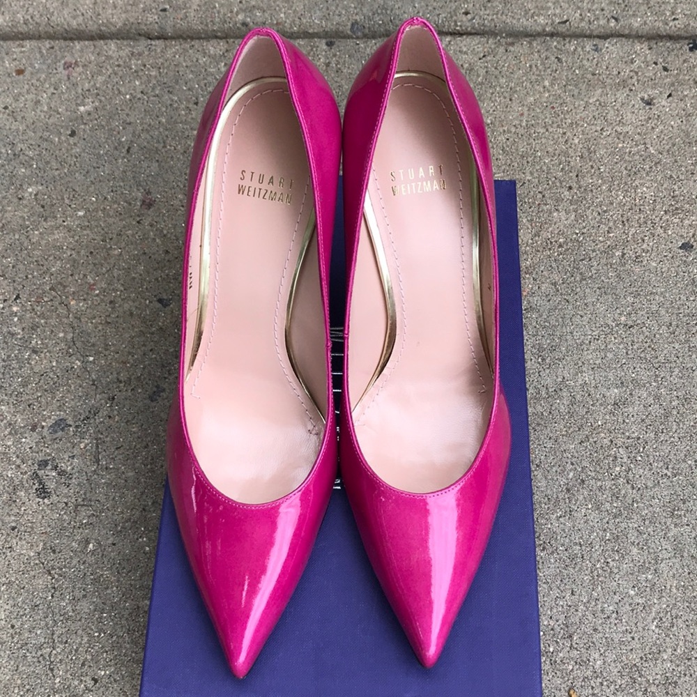 NIB beautiful Stuart Weitzman heels